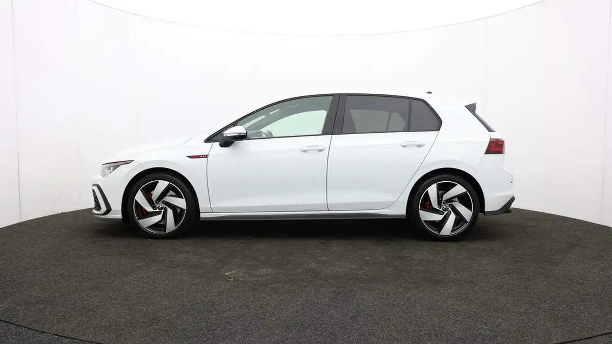 2024-volkswagen-golf-20-tsi-gti-245ps-big-62
