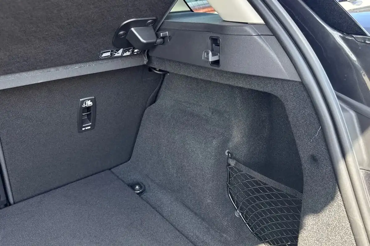2024-land-rover-range-rover-evoque-20-d200-dynamic-hse-big-26