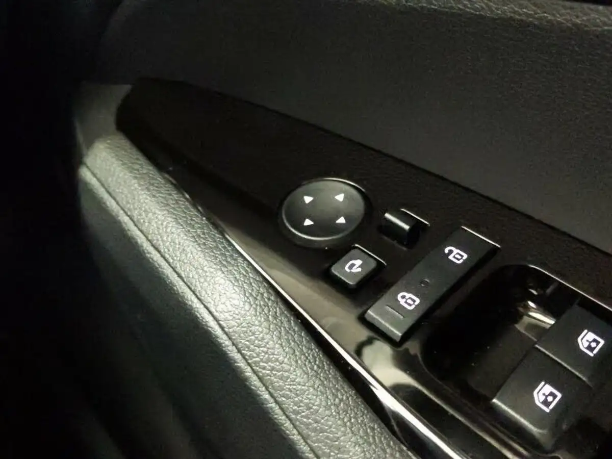 2024-kia-sportage-16-t-gdi-3-261bhp-awd-phev-auto-big-14