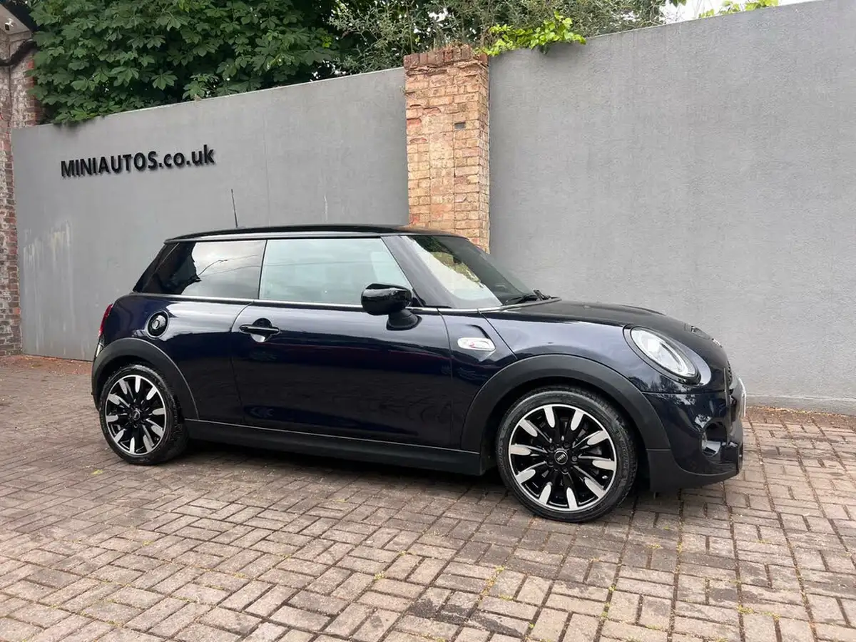 2019-mini-cooper-20-cooper-s-exclusive-189bhp-hatchback-3d-auto-big-4