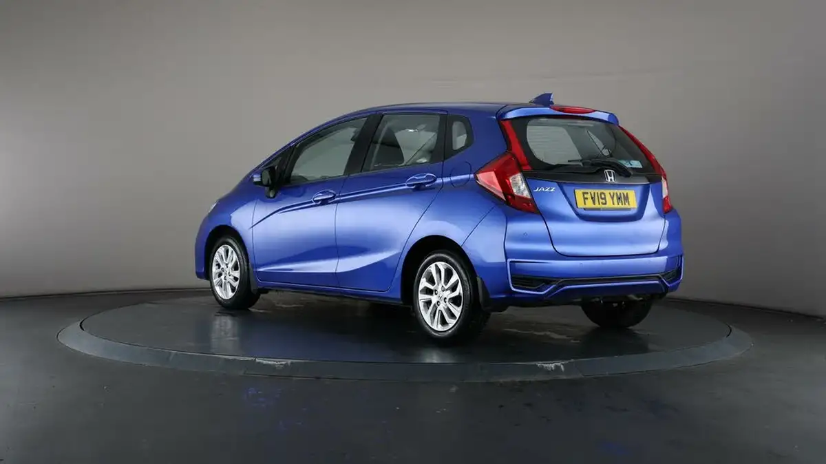 2019-honda-jazz-13-i-vtec-se-big-70