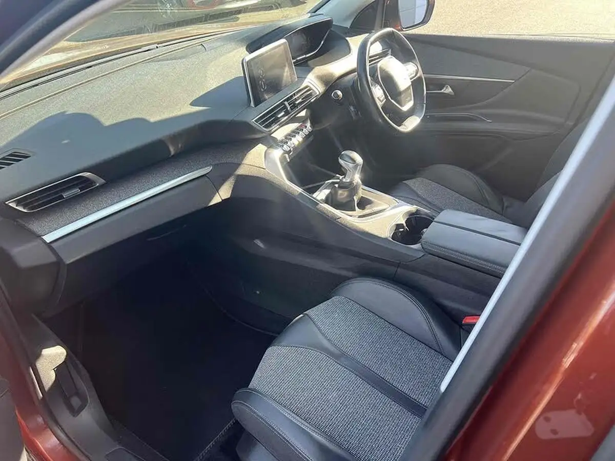 2018-peugeot-3008-suv-16-bluehdi-allure-big-26