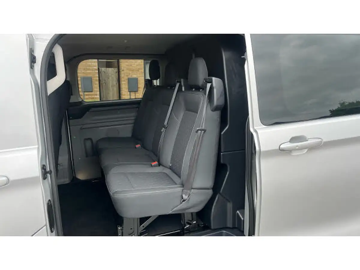 2024-ford-transit-custom-20tdci-300-l2h1-limited-136pseu6e-double-cab-in-van-1997cc-auto-big-4
