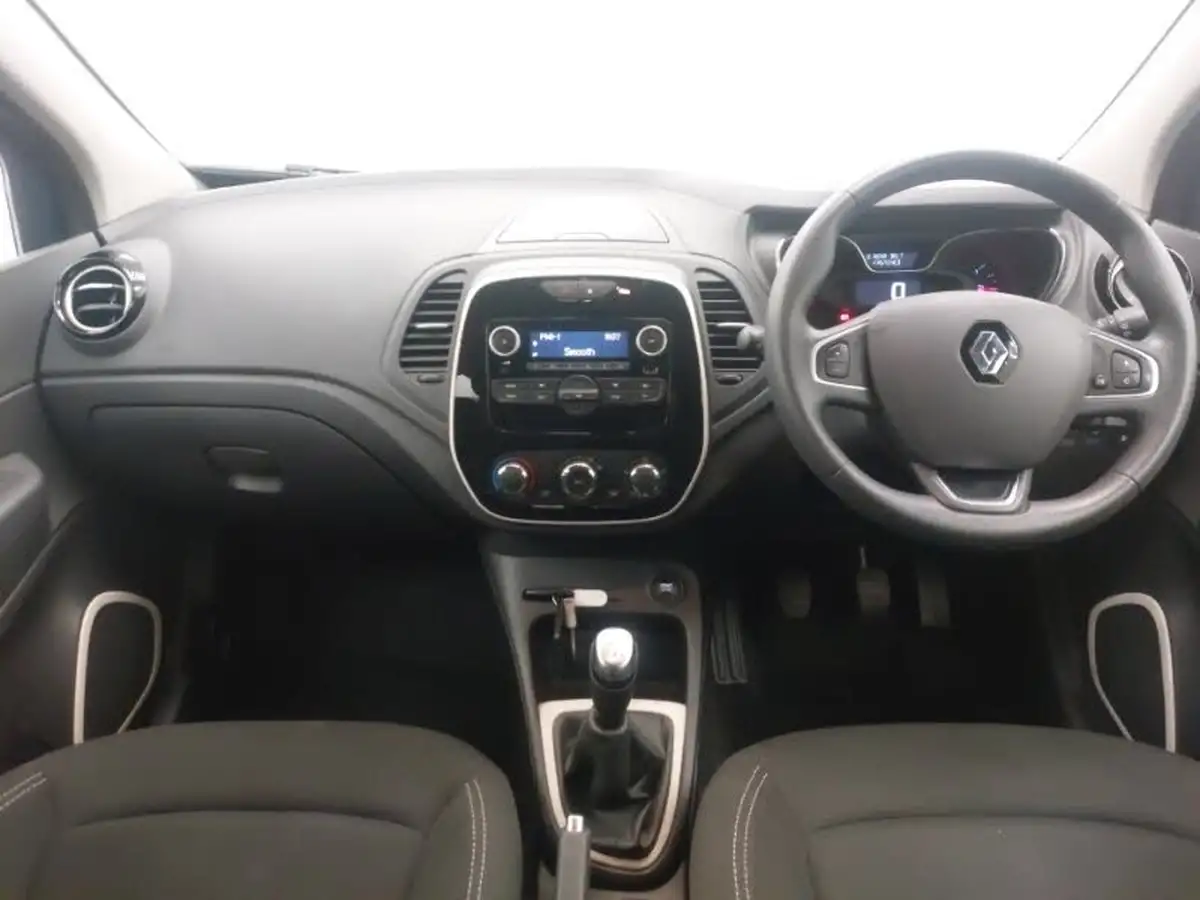 2019-renault-captur-09-tce-play-big-2