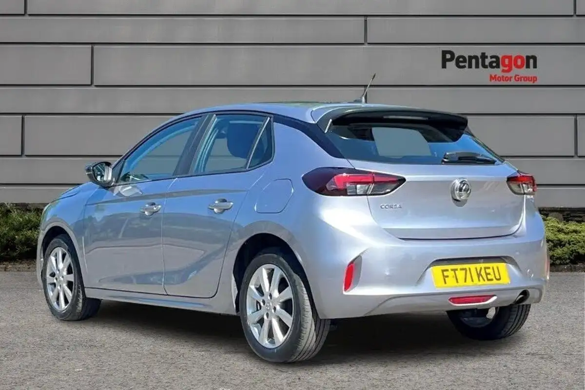 2022-vauxhall-corsa-12i-se-edition-big-1