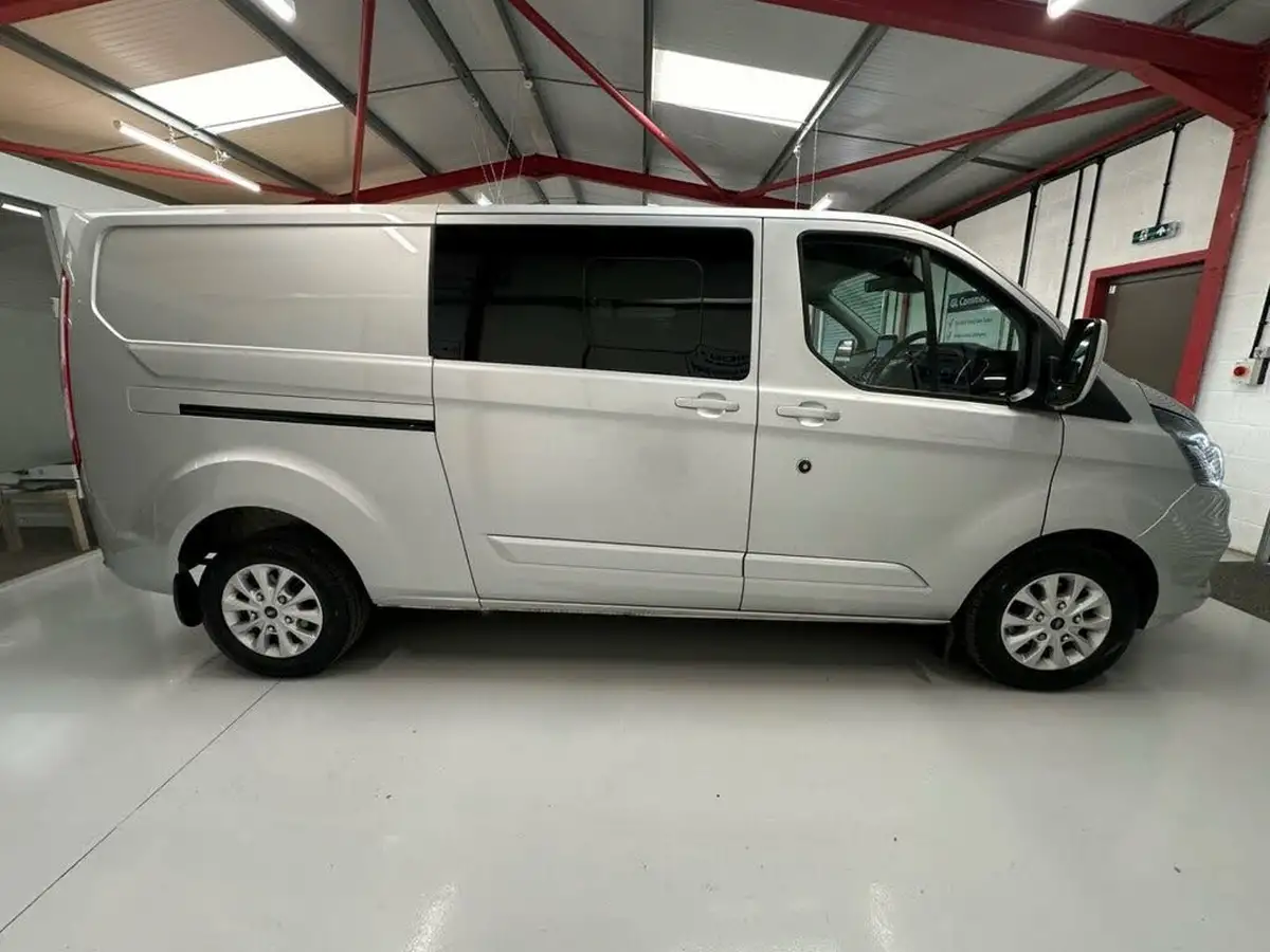 2022-ford-transit-custom-20tdci-320-l2h1-limited-130pseu6dt-double-cab-in-van-big-5