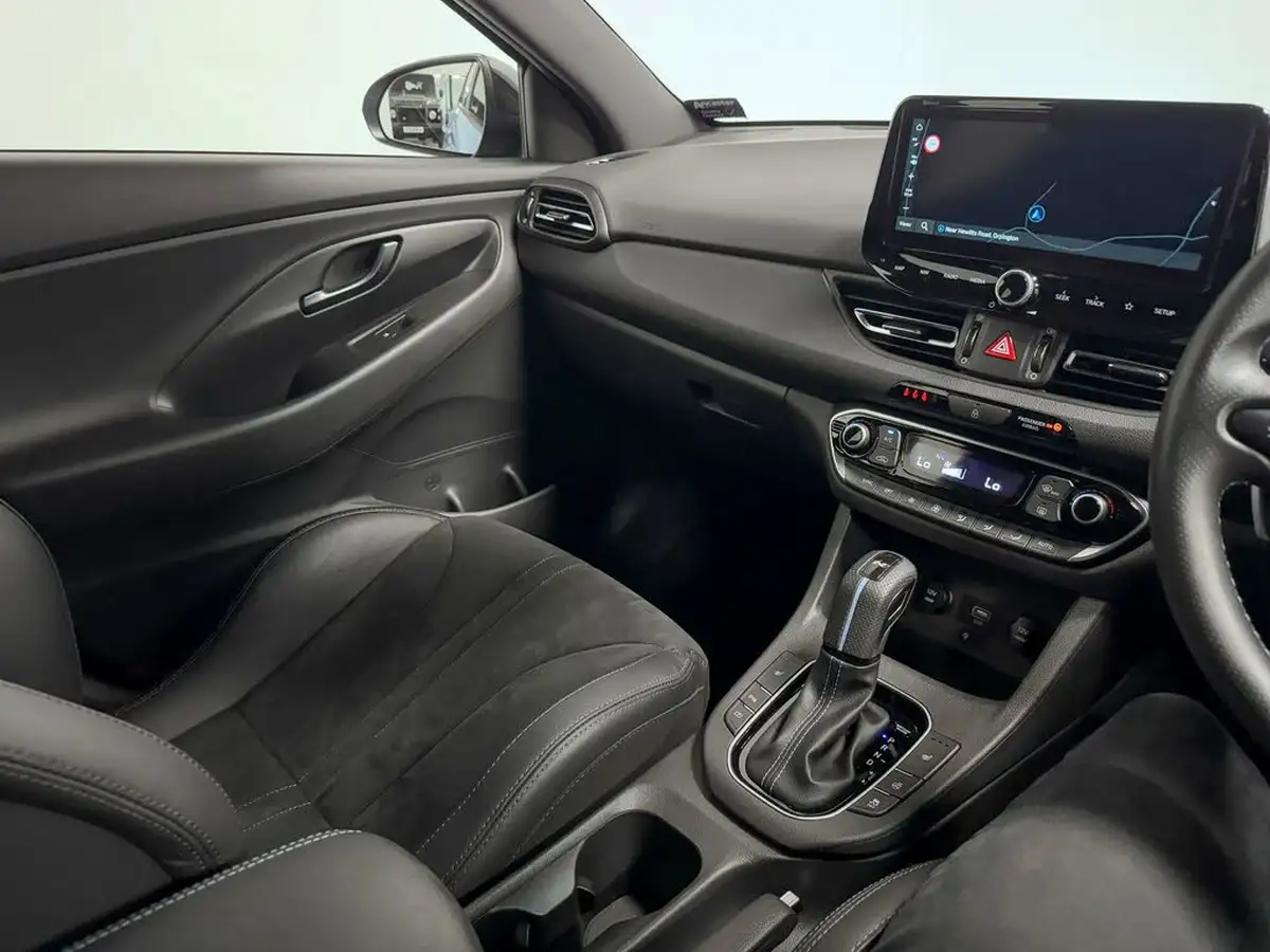 2022-hyundai-i30-n-20-t-gdi-n-performance-hatchback-dct-big-28