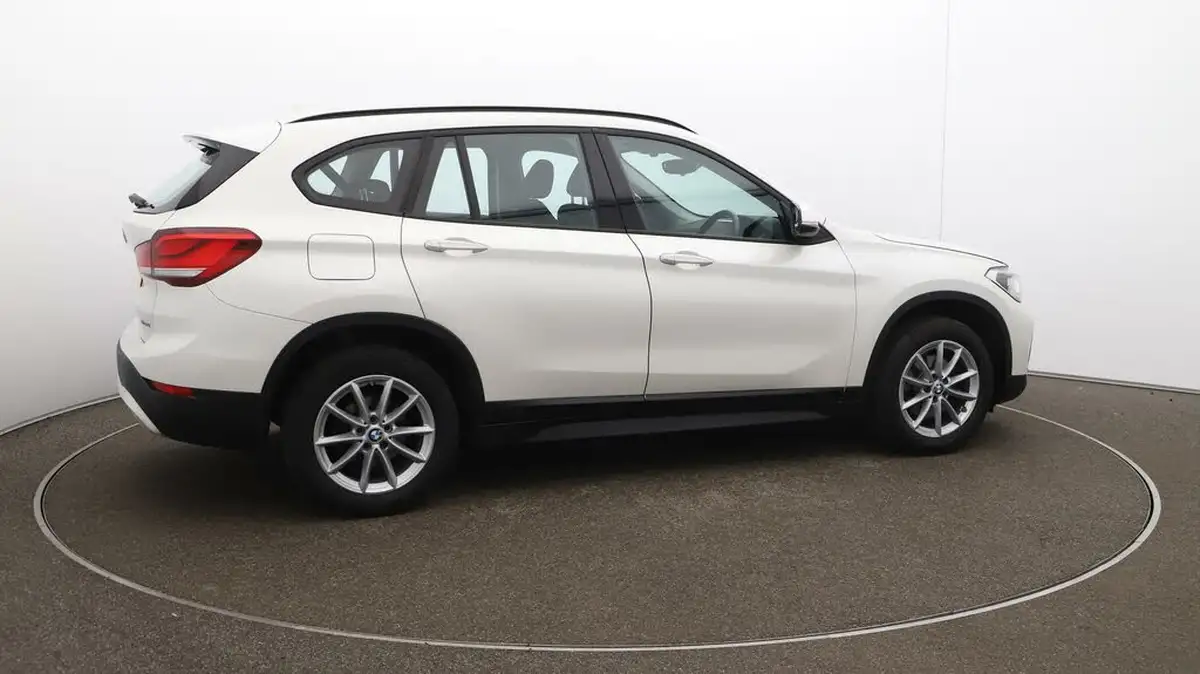 2020-bmw-x1-15-sdrive18i-se-big-49