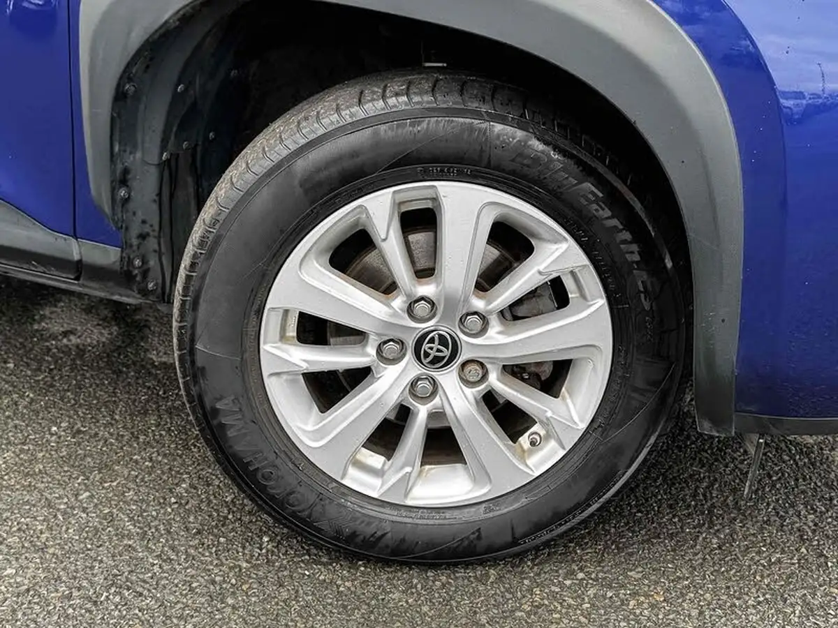 2022-toyota-yaris-cross-15-vvt-i-icon-big-9