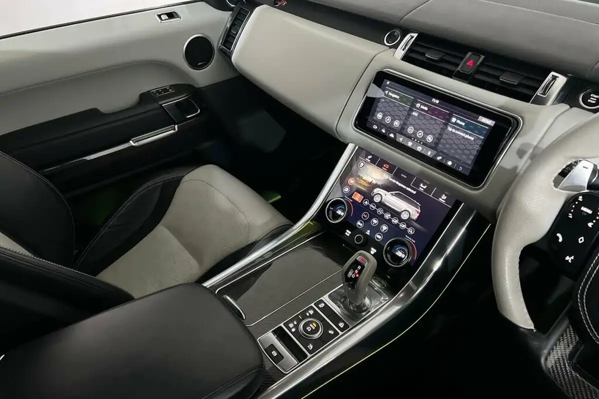 2021-land-rover-range-rover-sport-50-v8-p575-svr-carbon-edition-big-35