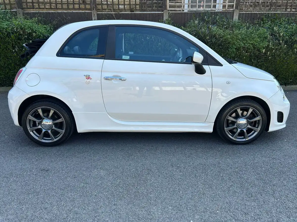 2015-abarth-500c-14-tjet-595c-mta-big-3