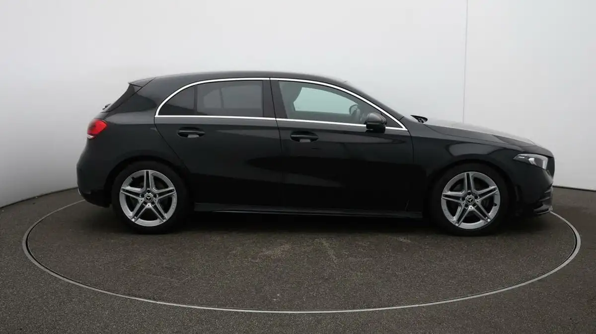 2020-mercedes-benz-a-class-13-a200-amg-line-executive-hatchback-5d-big-49
