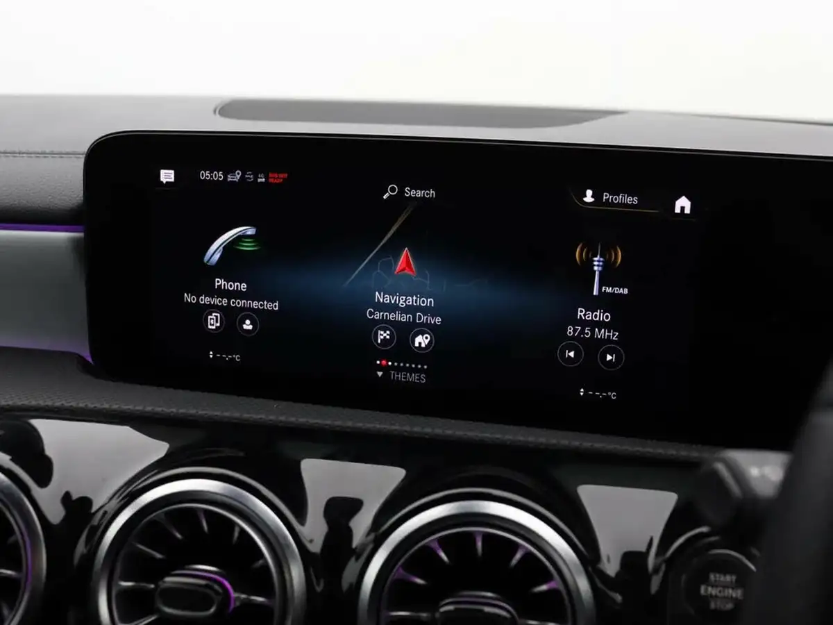 2022-mercedes-benz-cla-13-cla-200-amg-line-premium-coupe-4d-big-24