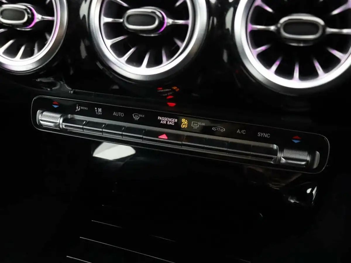 2022-mercedes-benz-cla-13-cla-200-amg-line-premium-coupe-4d-big-28