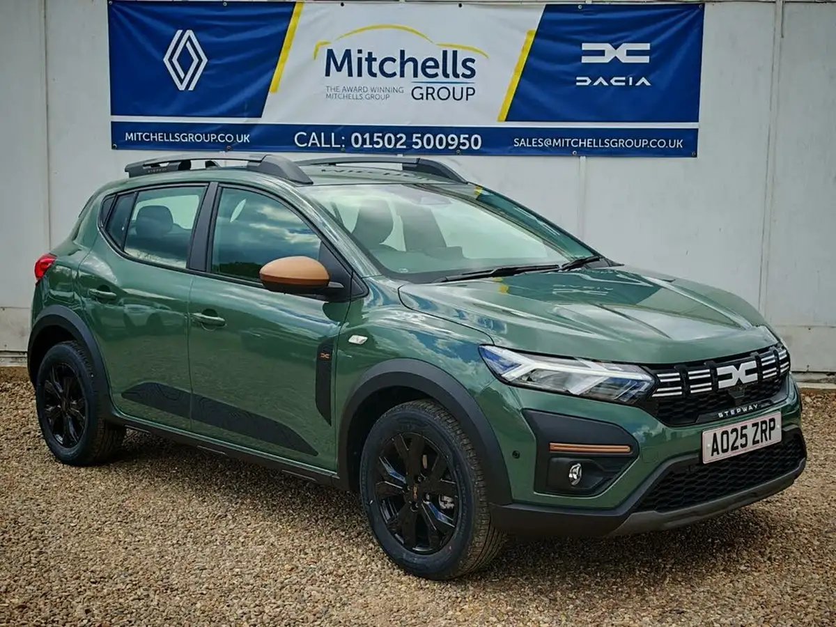 2025-dacia-sandero-stepway-10-tce-extreme-90bhp-cvt-big-0