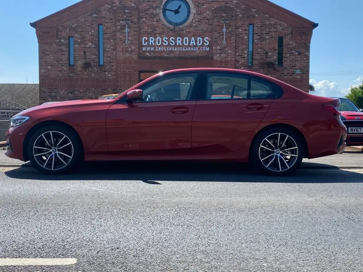 2021-bmw-3-series-20-320i-sport-saloon-4d-big-1