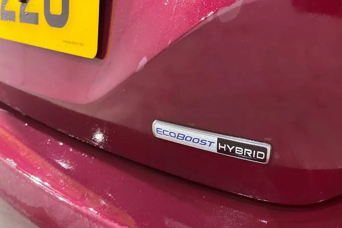 2022-ford-fiesta-10t-st-line-vignale-125ps-hybrid-mhev-5d-big-38