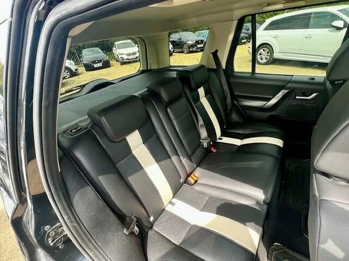 2011-land-rover-freelander-2-22sd4-sport-le-big-5