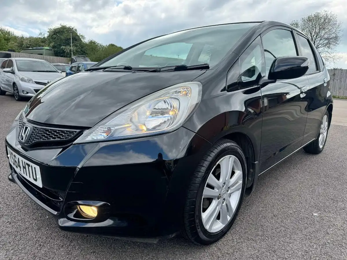2014-honda-jazz-14-exl-cvt-big-7