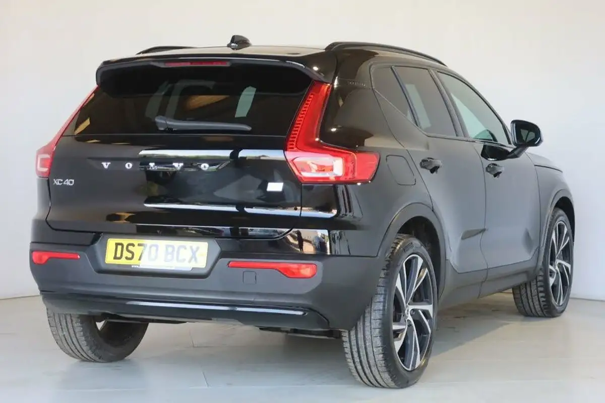 2020-volvo-xc40-15-t5-r-design-pro-plug-in-hybrid-big-17