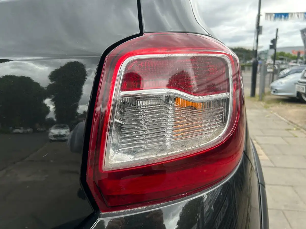 2016-dacia-sandero-stepway-09-tce-laureate-big-23
