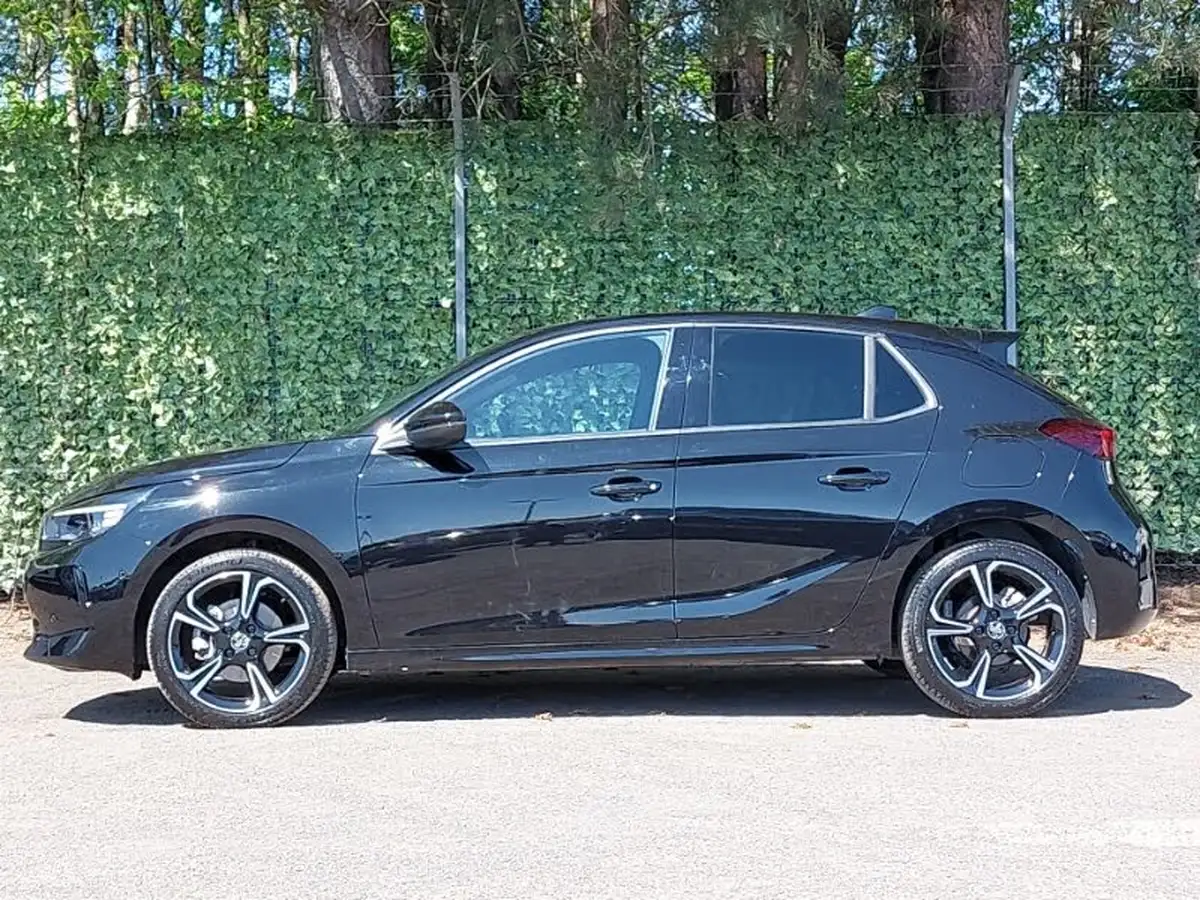 2024-vauxhall-corsa-12-turbo-ultimate-130ps-auto-big-3