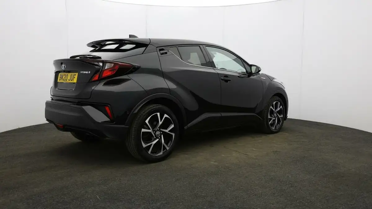 2020-toyota-c-hr-18-vvt-i-design-big-6