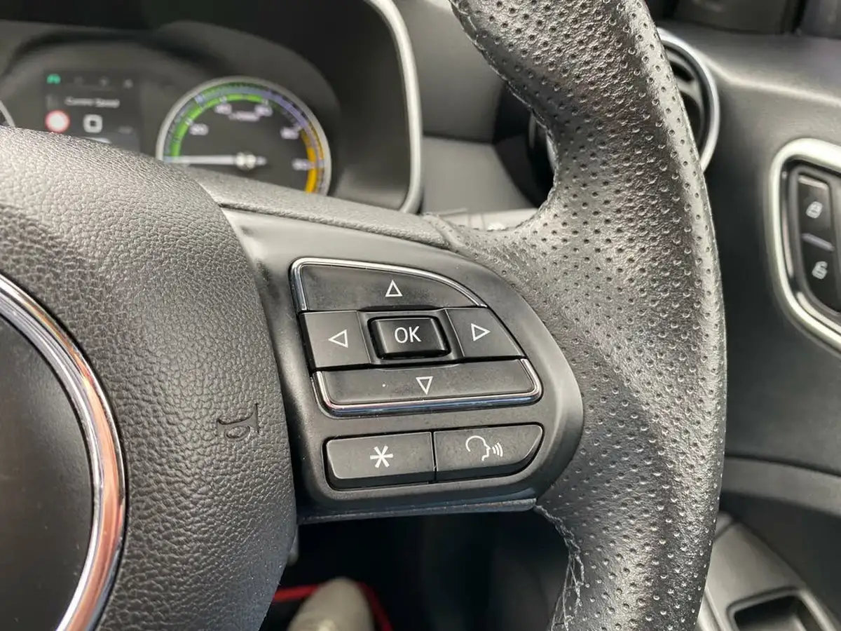 2020-mg-zs-suv-e-exclusive-ev-big-27