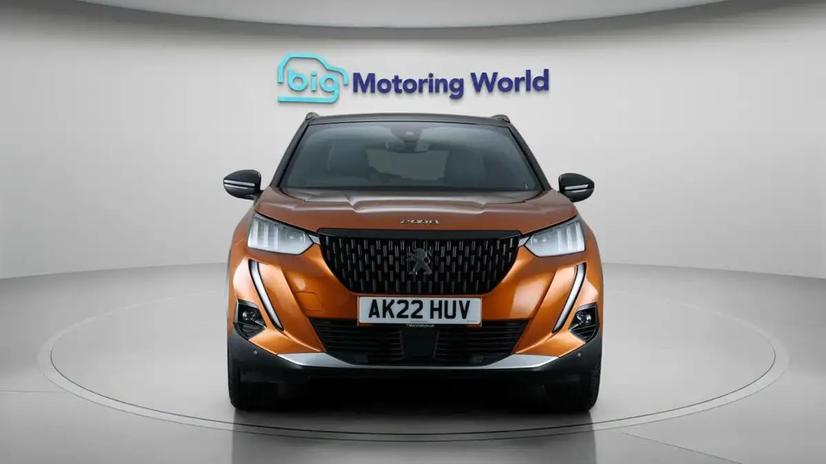 2022-peugeot-2008-suv-12-puretech-gt-big-2