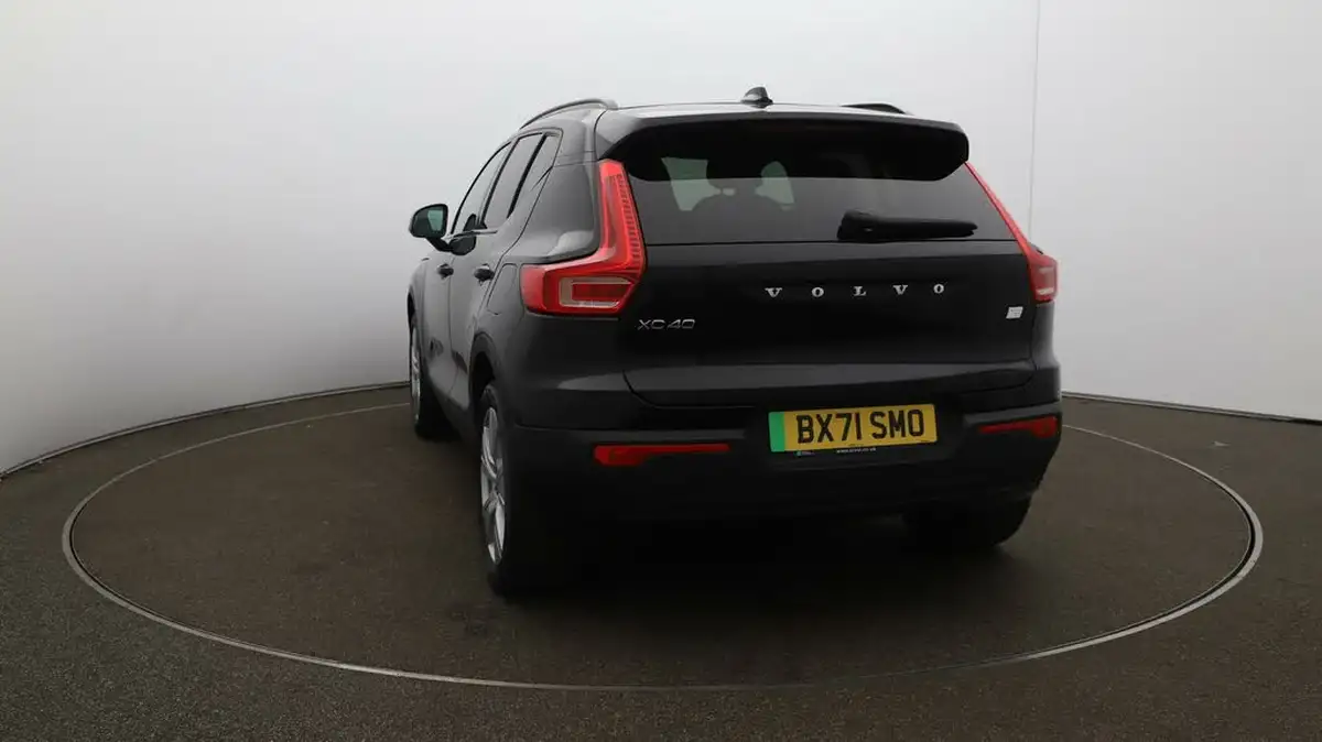 2021-volvo-xc40-e-twin-recharge-big-59