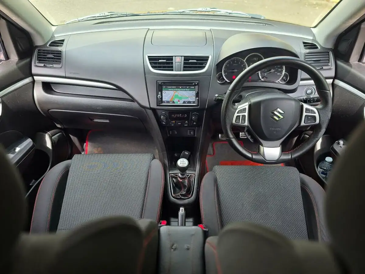 2014-suzuki-swift-16-sport-134bhp-3d-big-14