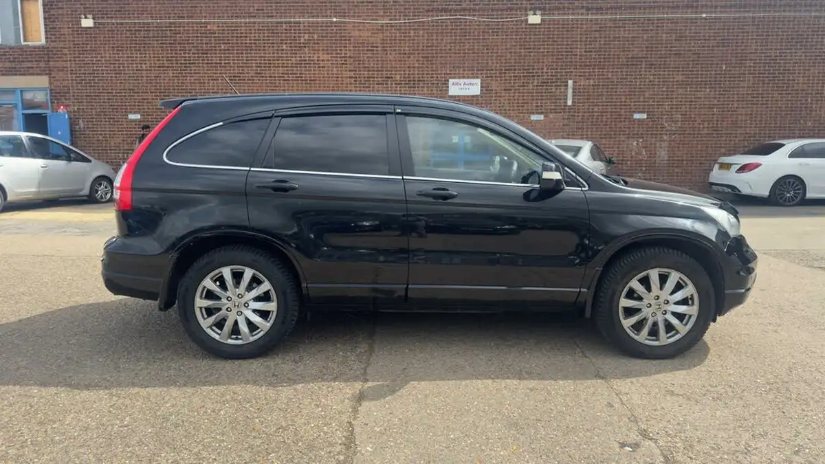 2010-honda-cr-v-20-ex-1997cc-auto-big-3