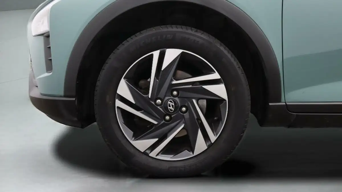 2022-hyundai-bayon-10-t-gdi-se-connect-dct-big-18