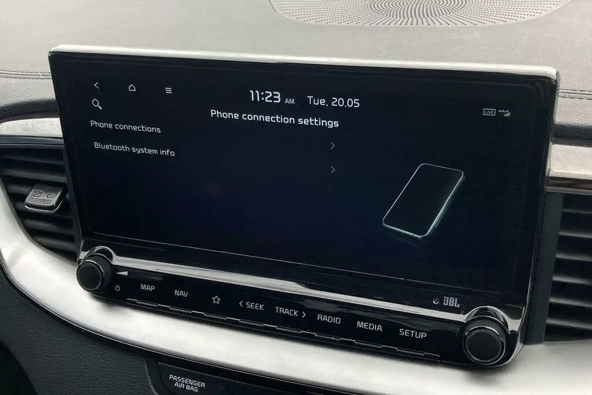 2022-kia-xceed-15-t-gdi-4-big-21