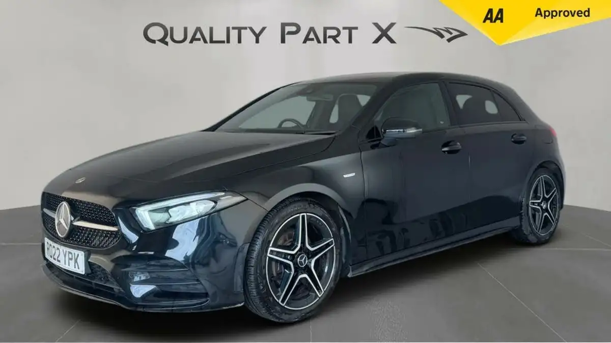 2022-mercedes-benz-a-class-13-a180-amg-line-executive-edition-hatchback-5d-7g-dct-big-6