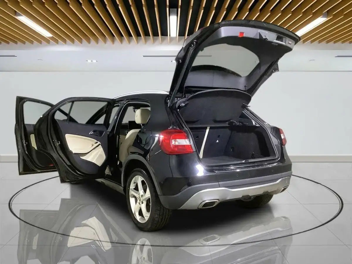 2017-mercedes-benz-gla-class-21d-gla-200d-sport-executivess-big-11