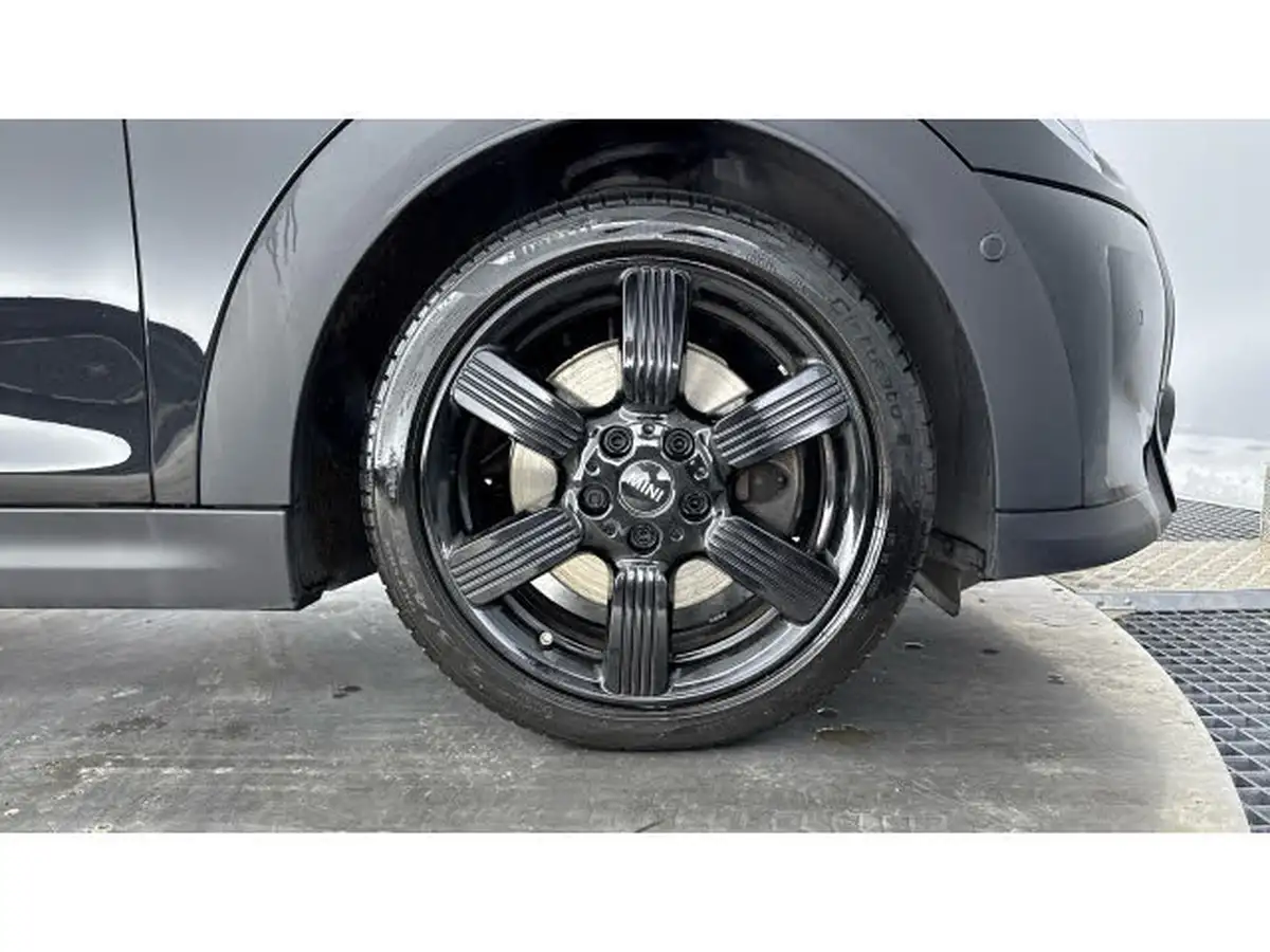 2023-mini-cooper-20-cooper-s-classic-premium-auto-hatchback-3d-auto-big-13