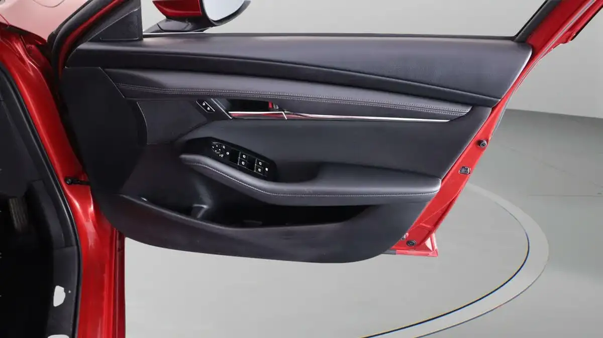 2021-mazda-mazda3-20-sport-lux-122ps-hatchback-5d-big-14