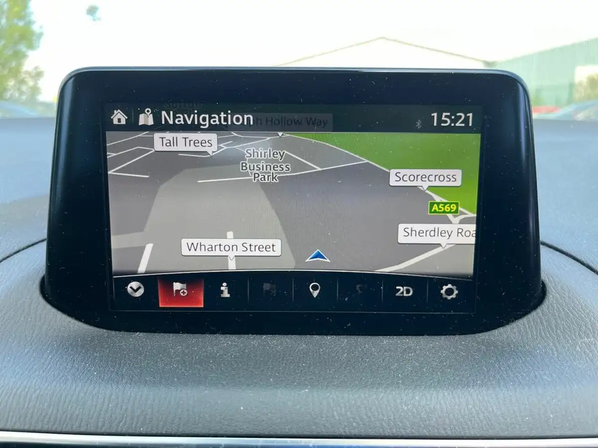 2017-mazda-mazda3-20-sport-nav-120ps-black-leather-hatchback-5d-big-25