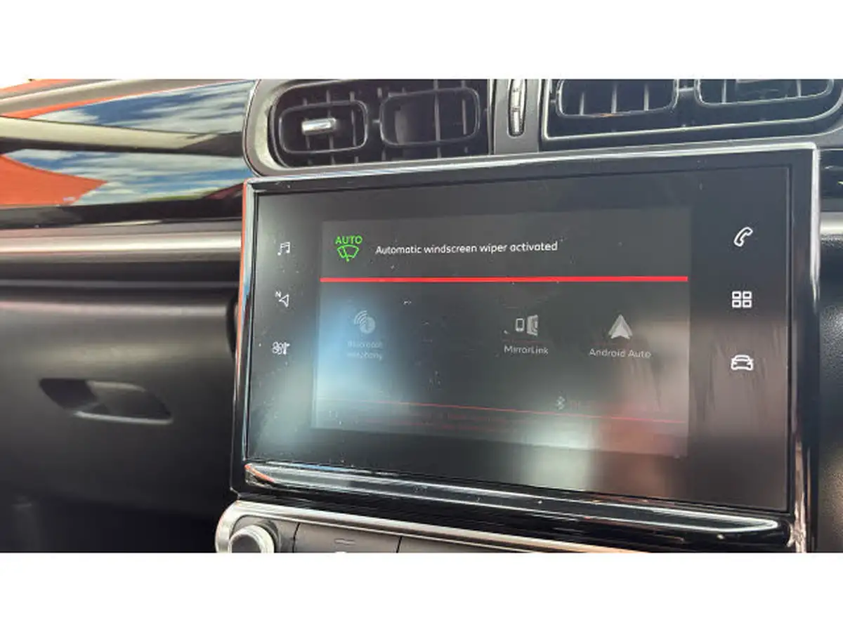 2021-citroen-c3-12-puretech-shine-83ps-big-20