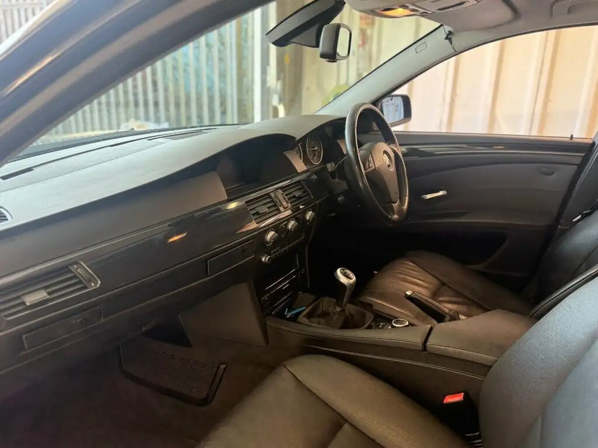 2009-bmw-5-series-20td-520d-se-big-15