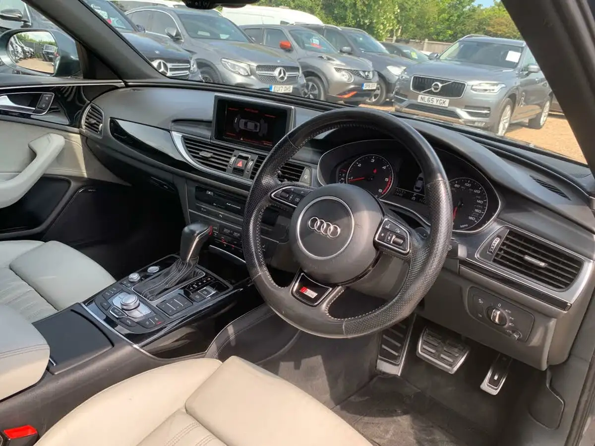 2016-audi-a6-saloon-20tdi-ultra-black-edition-s-tronic-big-11