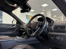 2017-maserati-levante-small-56