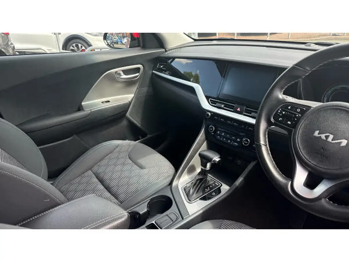 2022-kia-niro-16-gdi-2-139bhp-156kwh-big-13