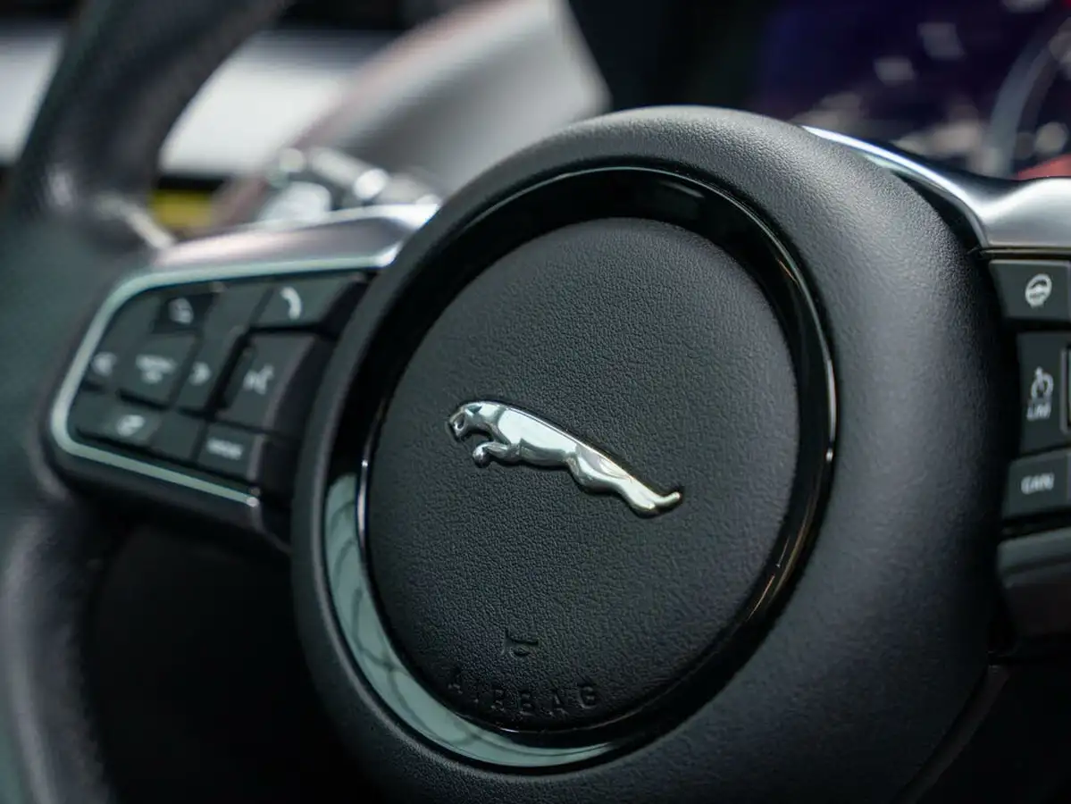 2020-jaguar-f-type-50-v8-sc-r-575ps-awd-coupe-big-31