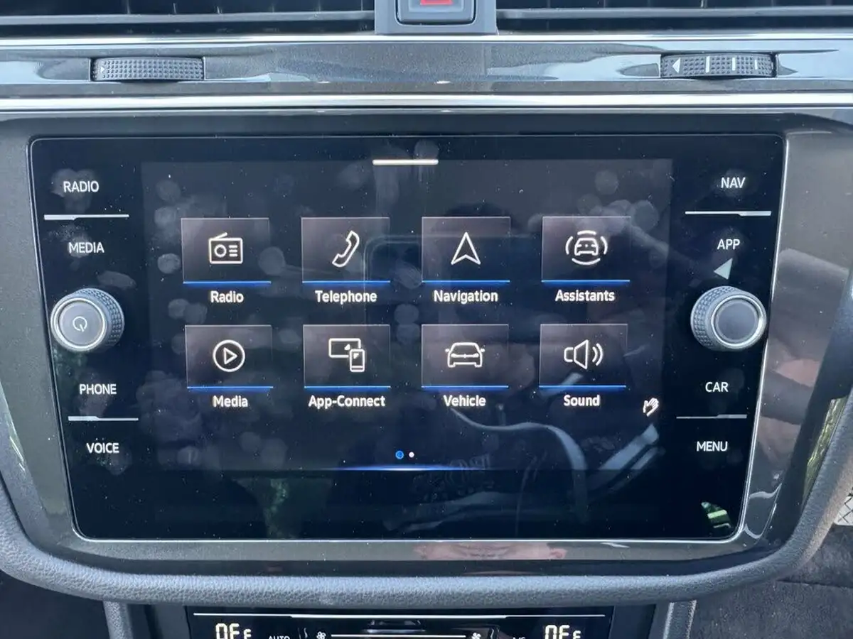 2022-volkswagen-tiguan-15-tsi-life-150ps-dsg-big-64