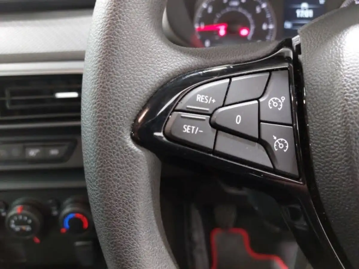 2023-dacia-sandero-10-tce-essential-90bhp-big-15