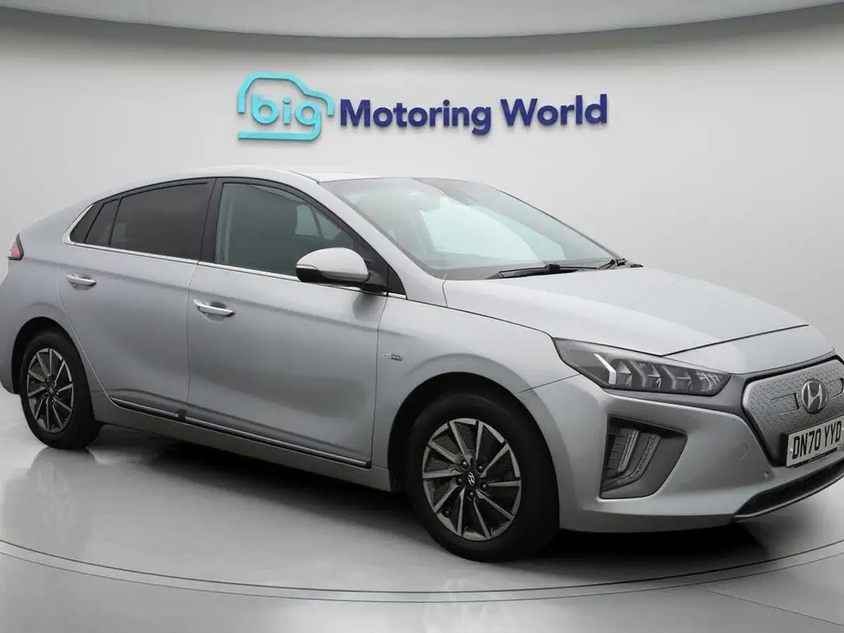 2020-hyundai-ioniq-e-premium-se-electric-100kw-big-0