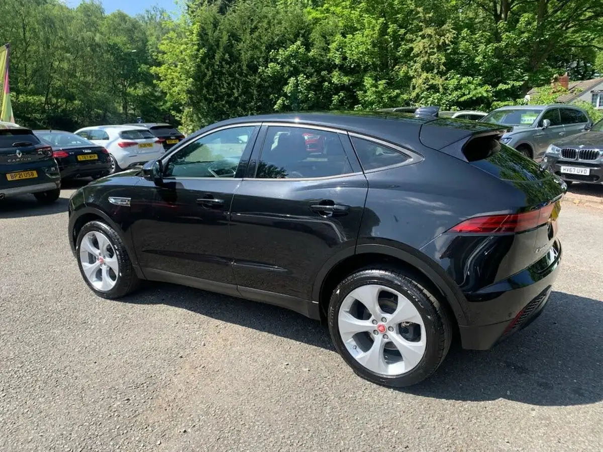 2019-jaguar-e-pace-20-i4d-hse-180ps-big-10