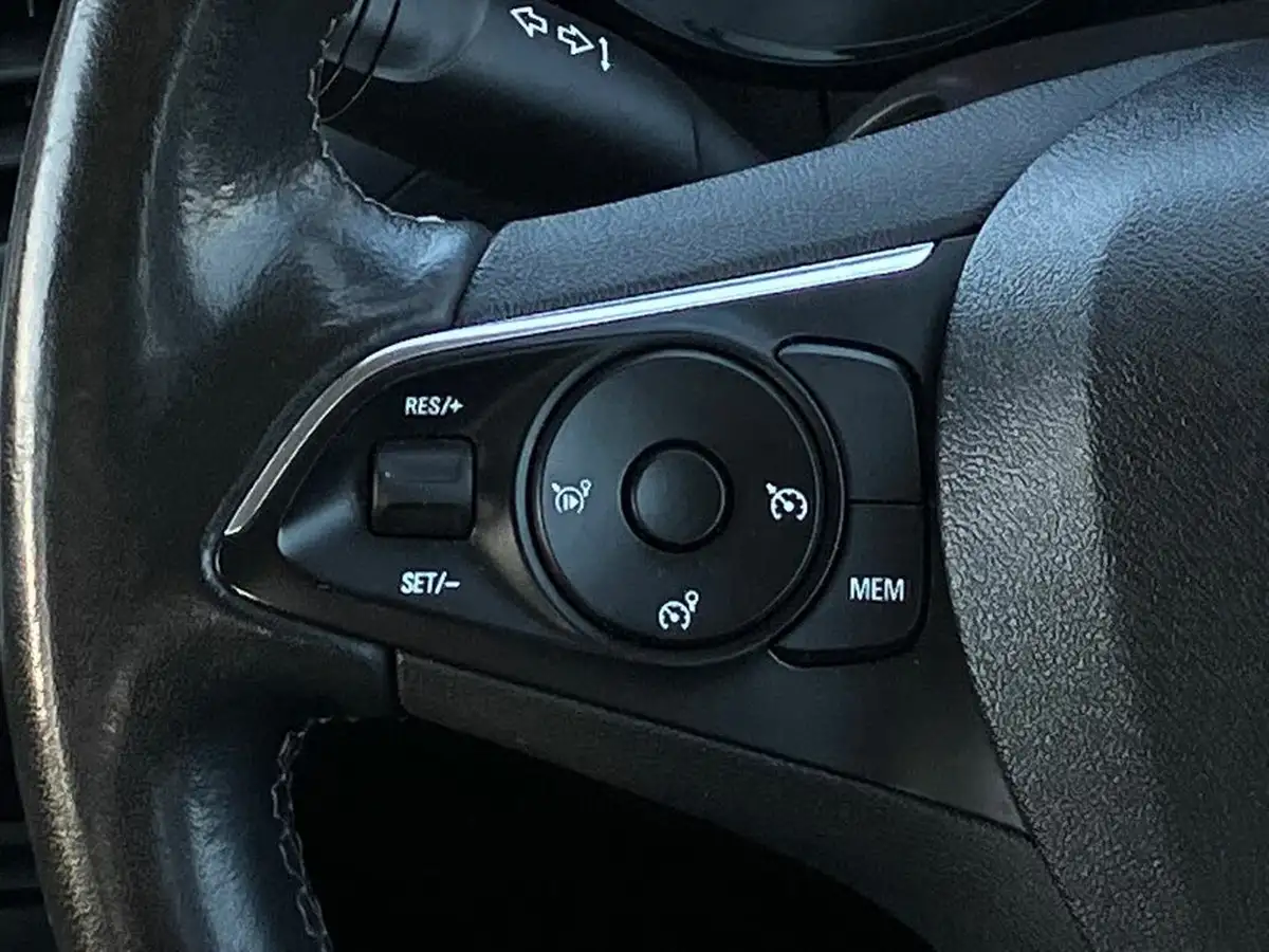 2021-vauxhall-crossland-12i-se-big-18